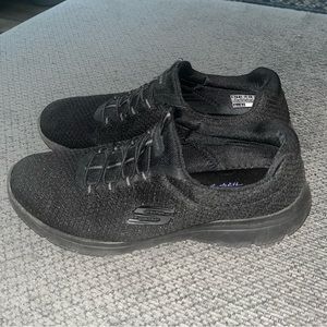 Sketchers Sneakers Women’s Size 10